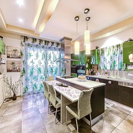 Iriana Villa